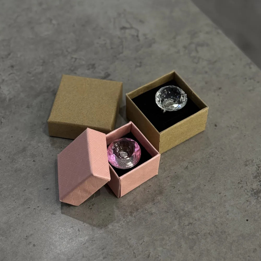 Crystal eyelash glue ring