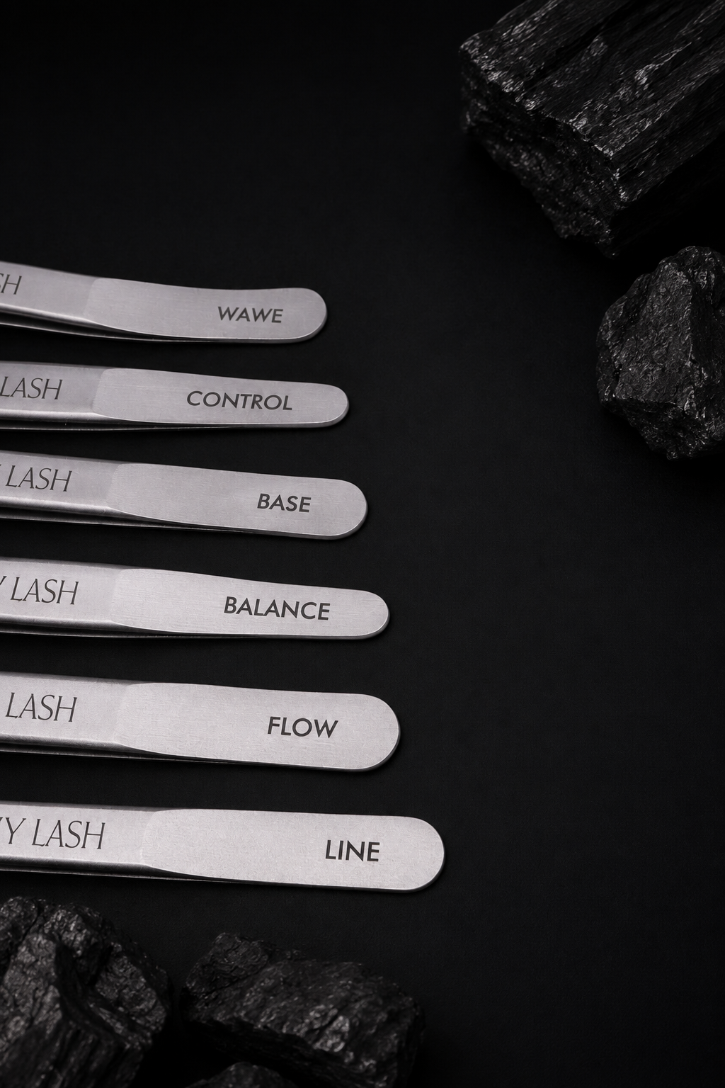 MARY LASH BALANCE Mini L Boot Volume Lash Tweezers
