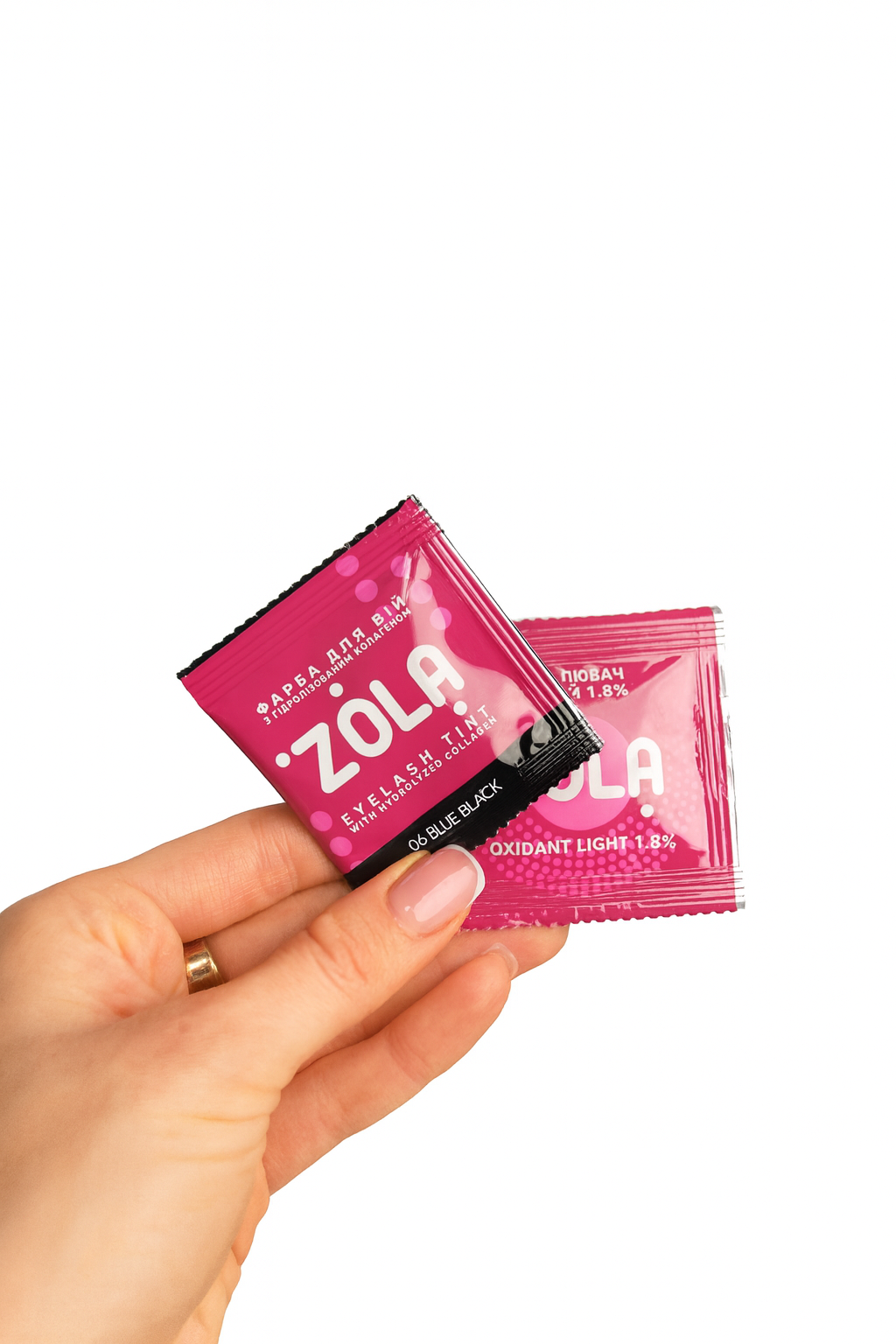 ZOLA Eyelash tint in a sachet with collagen Eyebrow Tint With Collagen 06 Blue Black 5 ml