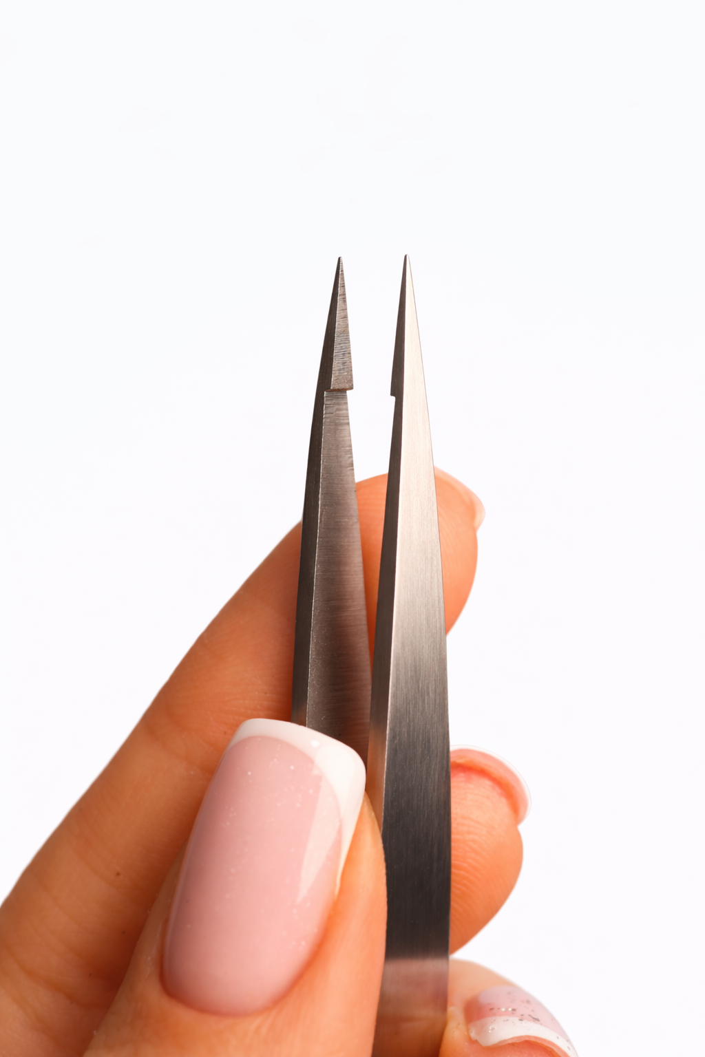 MARY LASH Eyebrow tweezers professional SILVER